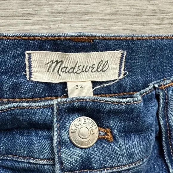 Madewell denim mini skirt size 32 still summer ☀️🏖️🍹 - Picture 4 of 5